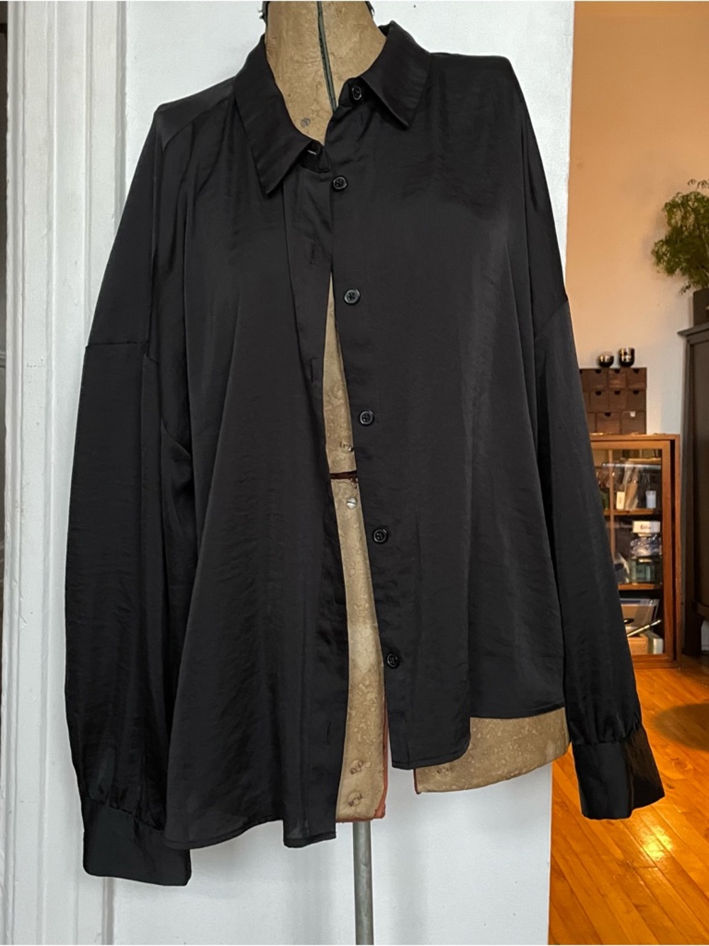 Black Button-Front Women's Shirt Jacket